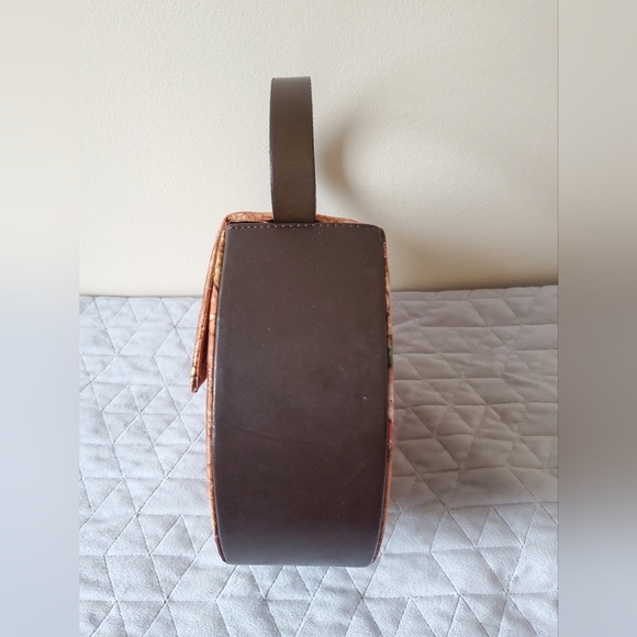 Pineda Covalin Silk & Leather Round  Unique Handbag - Picture 6 of 9